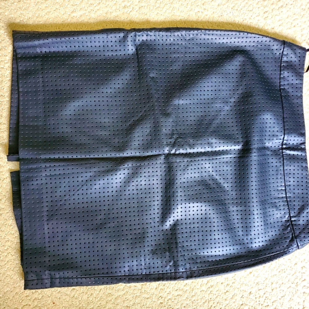 NWT Banana Republic Leather Skirt